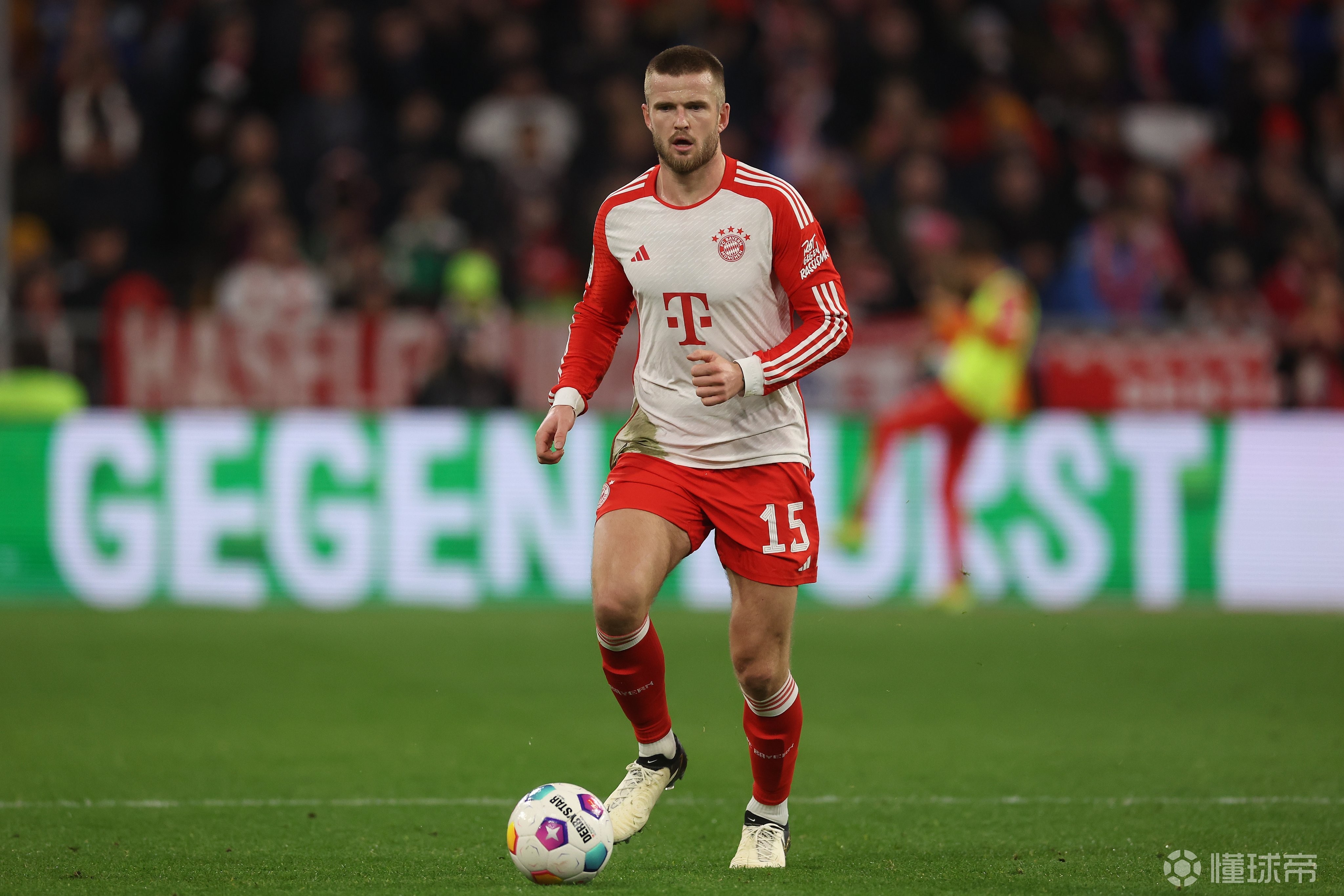 开云体育入口-拜仁慕尼黑主场2-1战胜奥格斯堡斩获联赛3连胜