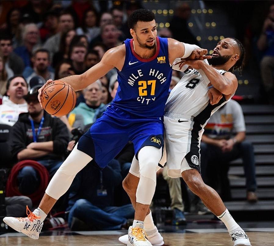 开云体育在线-开拓者主场负于雄鹿，米德尔顿独得分的简单介绍