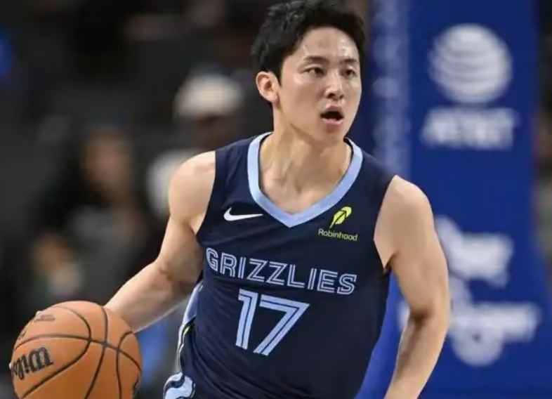 开拓者客场大胜灰熊，取得连胜