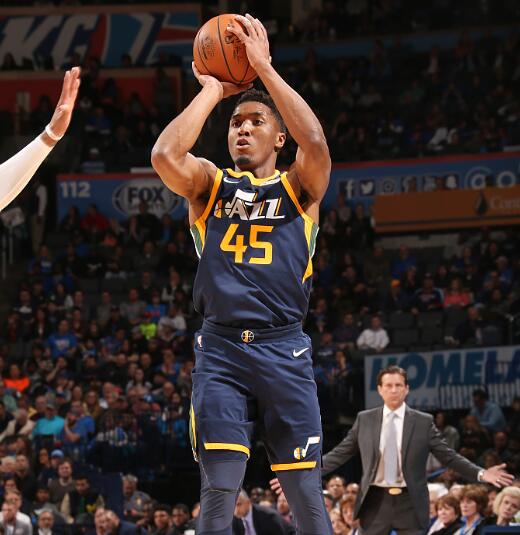 太阳负于爵士,米切尔全场砍下28分再次领跑得分榜 太阳负于爵士,米切尔全场砍下28分再次领跑得分榜