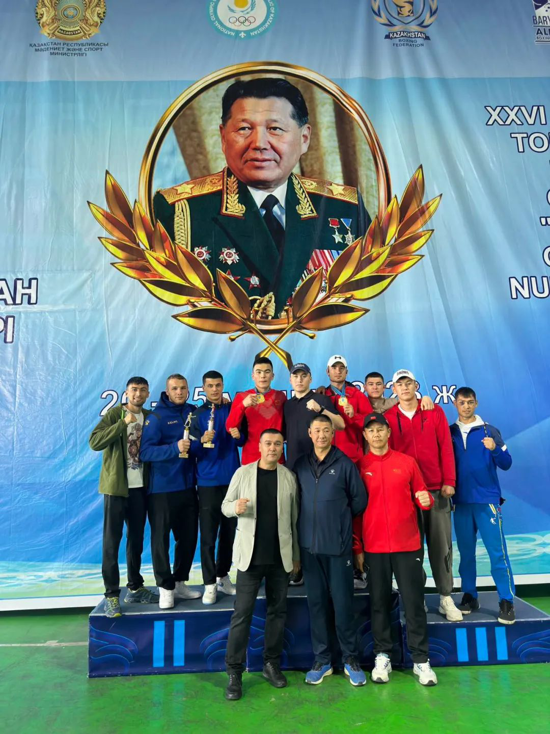 开云体育入口-包含拳击队主教练发声,誓言带队登顶的词条