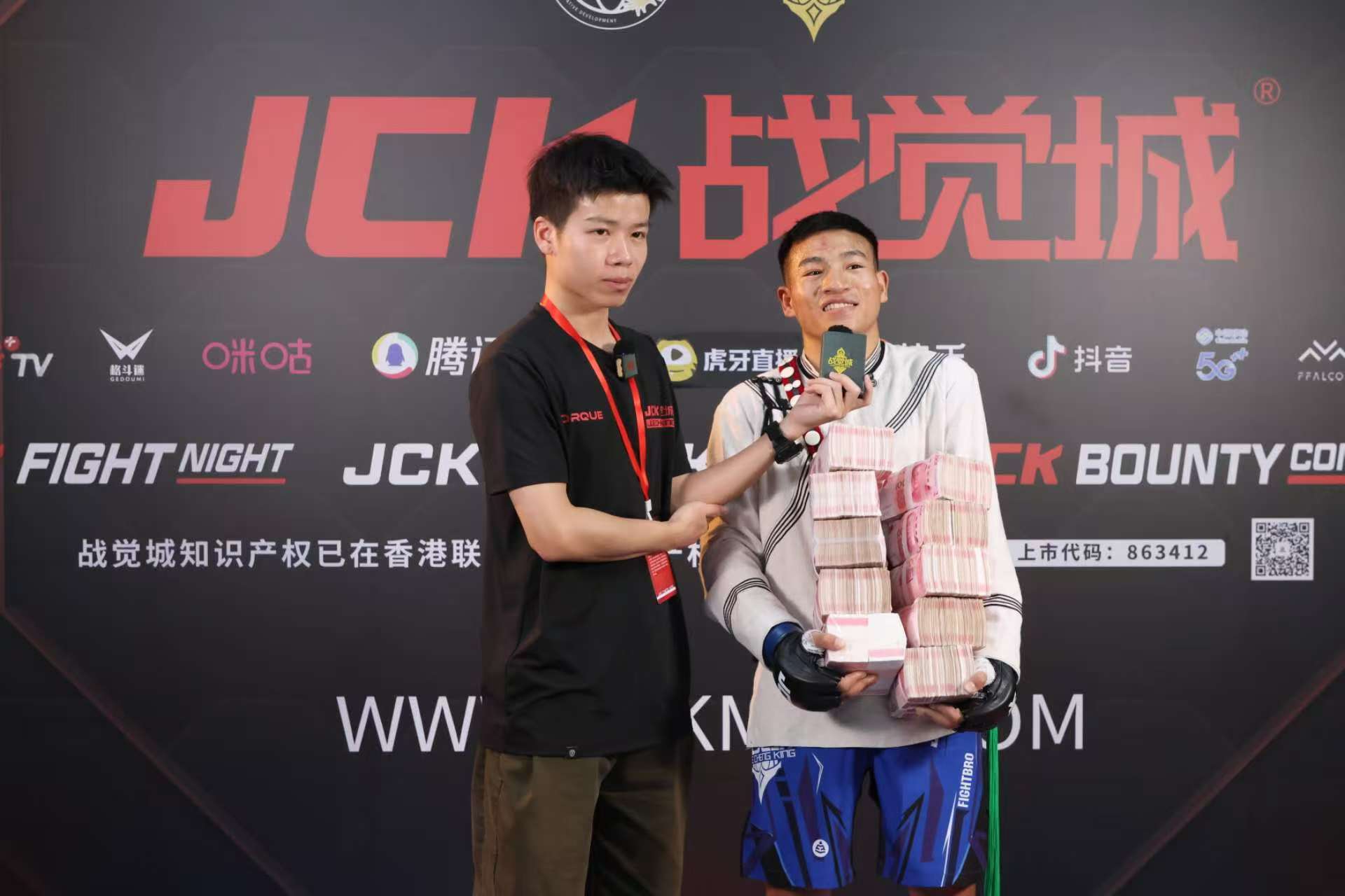 包含拳击队主教练发声,誓言带队登顶的词条 包含拳击队主教练发声,誓言带队登顶的词条