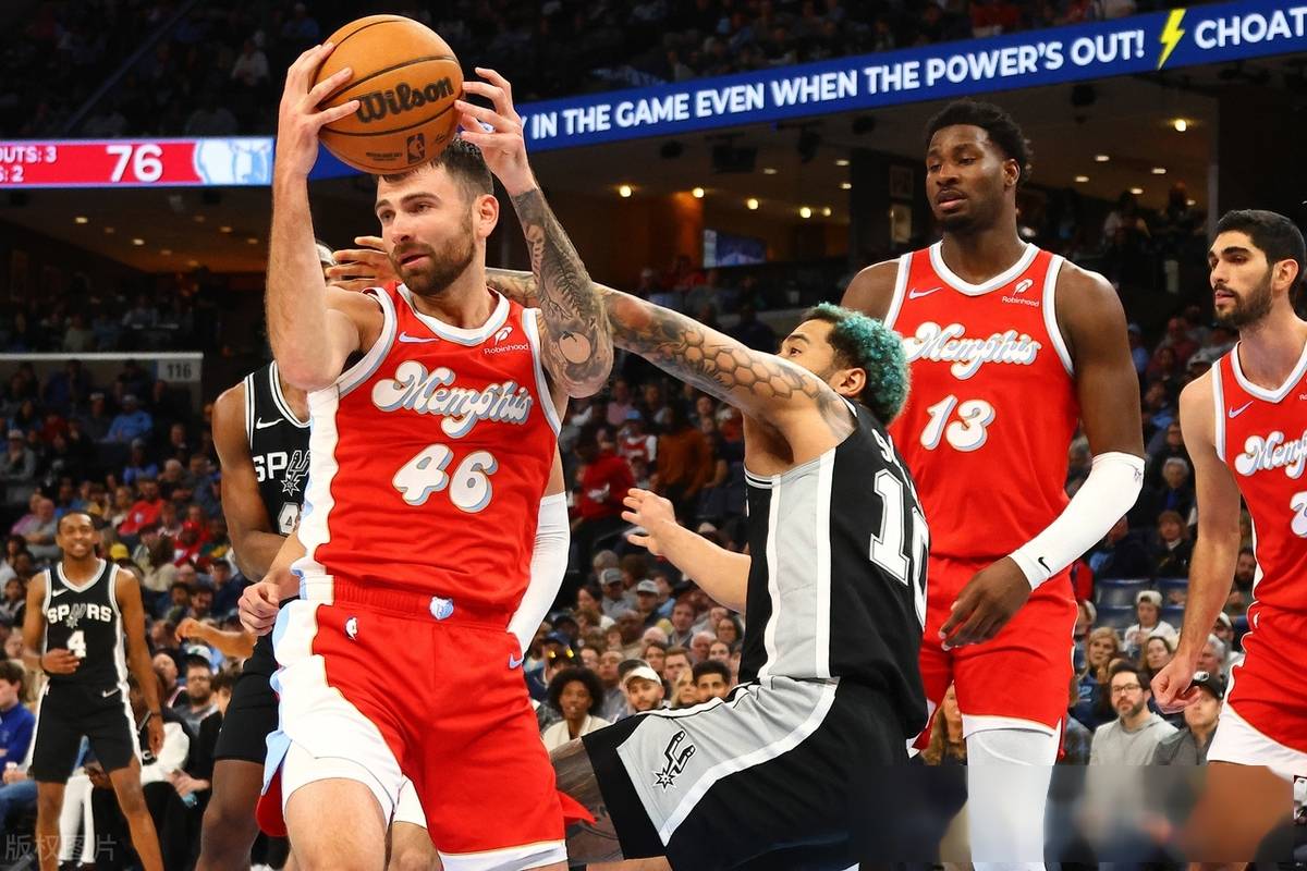 开云体育入口-勇士翻盘湖人,福克斯关键制胜