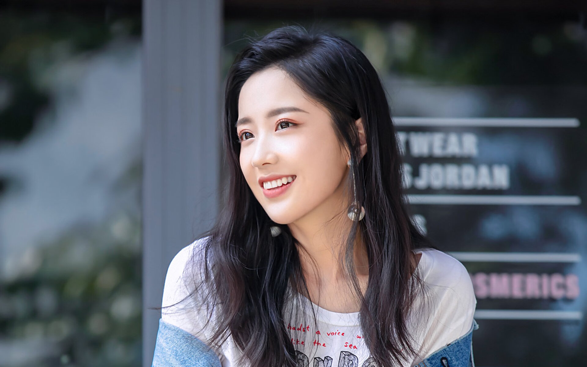 开云体育官方网站-炮火与诗篇，当拉亚的号角在阿尔卑斯山巅响起