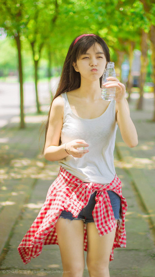 坚盾对桑巴,阿劳霍的攻防转换如何让勒沃库森抵挡巴西风暴