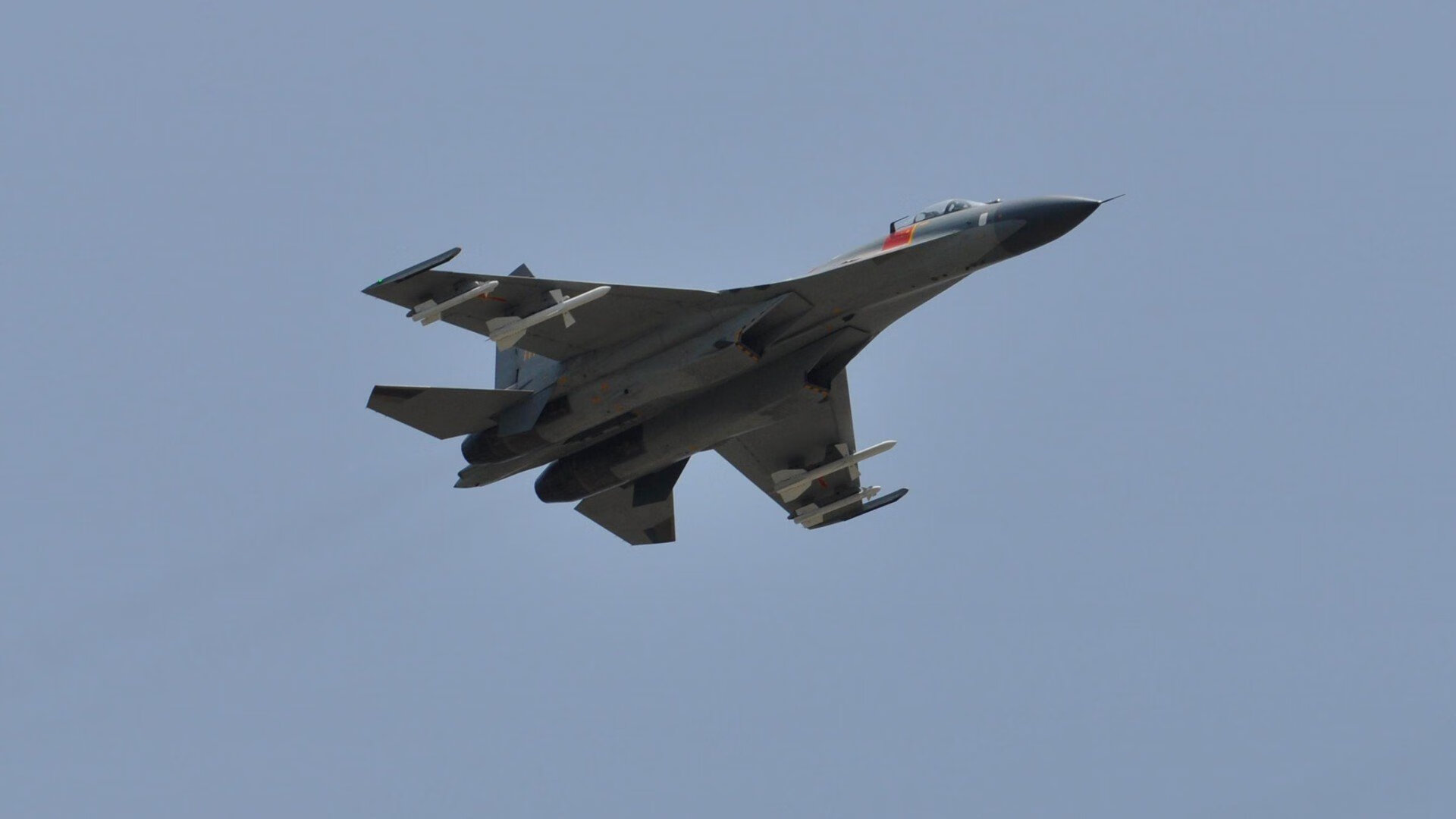 英超争冠焦点战中的火力演绎,卡塔尔压制伊拉克的足球启示