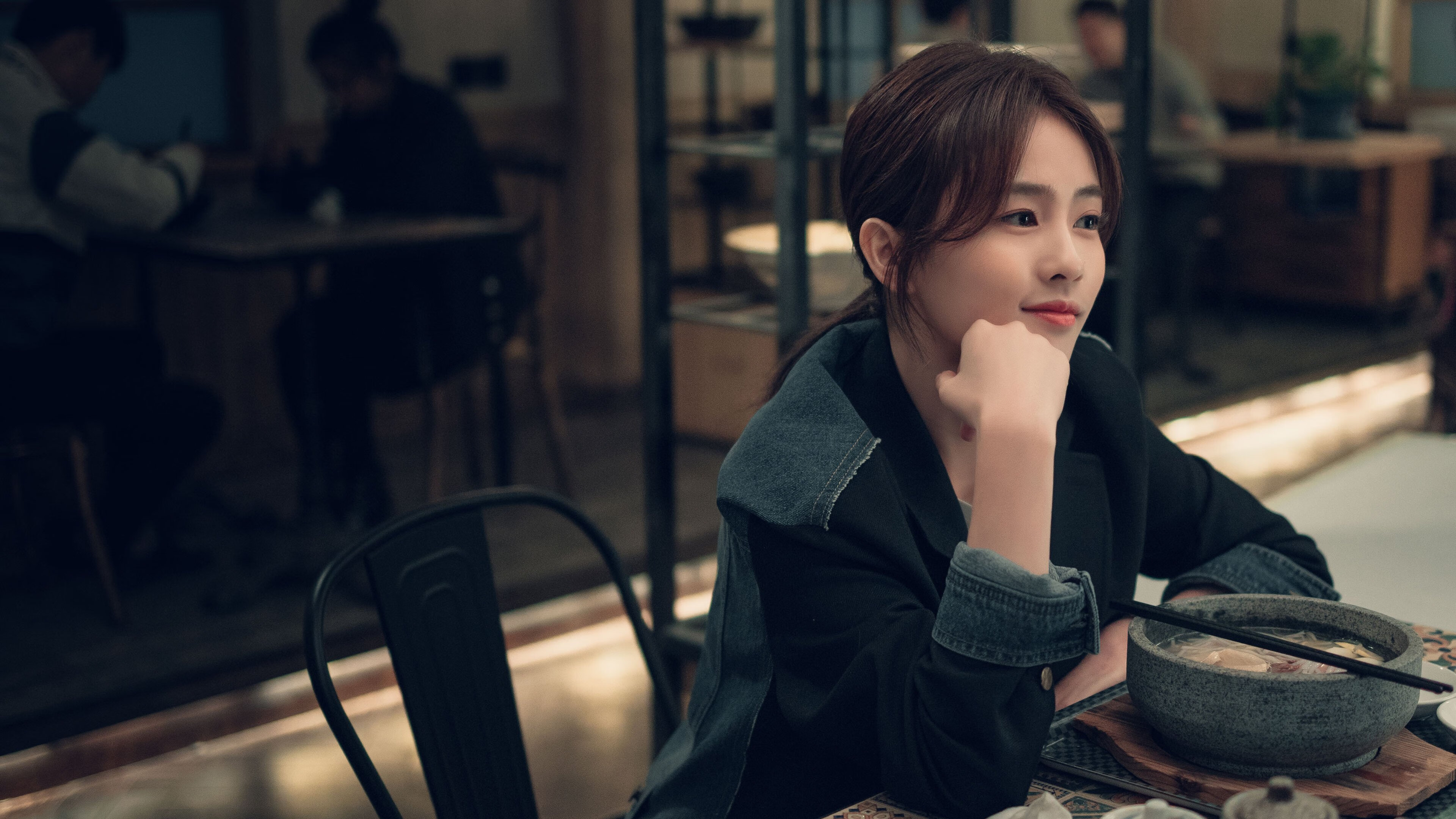 个人英雄与团队洪流,格列兹曼的光芒与威尔士的浪潮