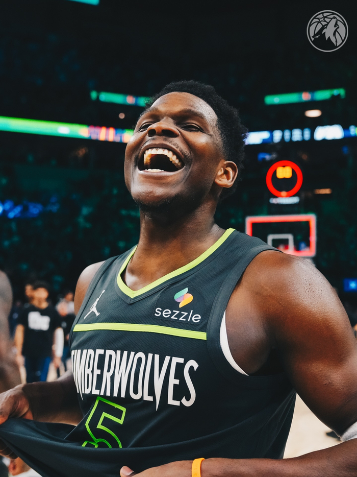 开云体育app-新疆队强行终结活塞,爱德华兹高光表现