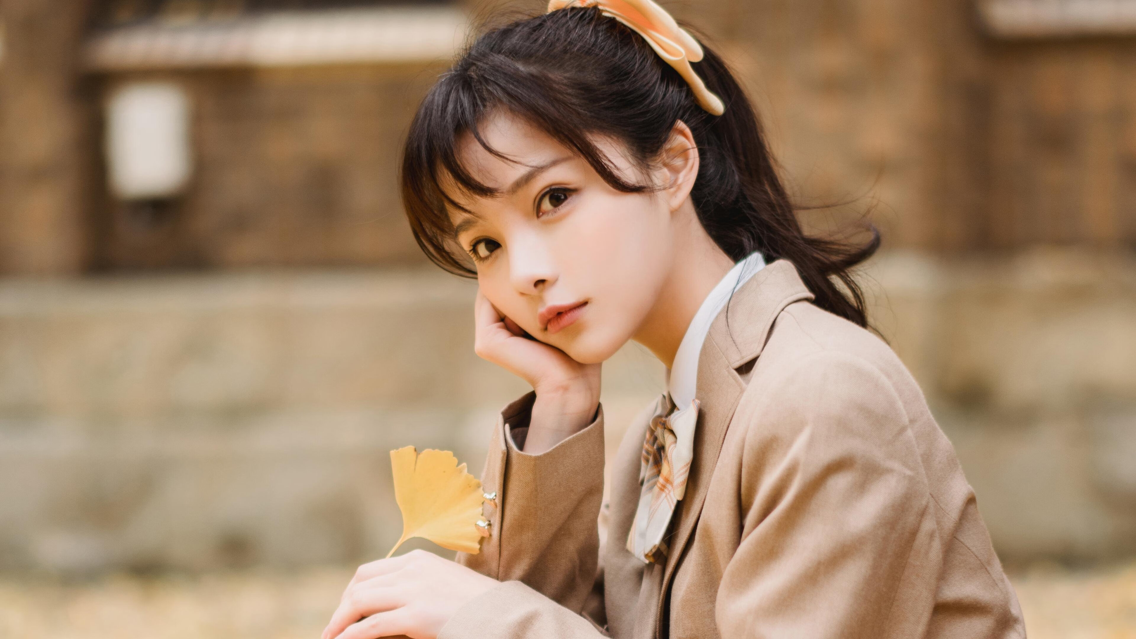 火力全开与关键接管，新疆队压制浙江队，东契奇东决闪耀